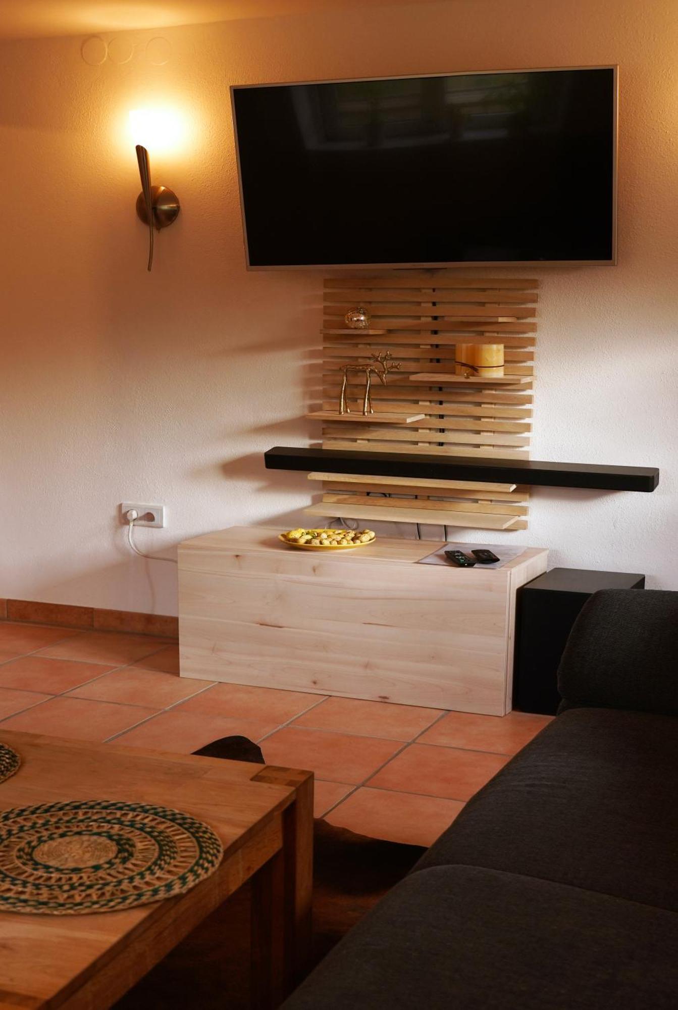 Haus Am Berzdorfer See - 3 Schlafzimmer - Ganzes Haus Zur Alleinnutzung - Terrasse - Hochwertige Ausstattung Gorlitz Bagian luar foto