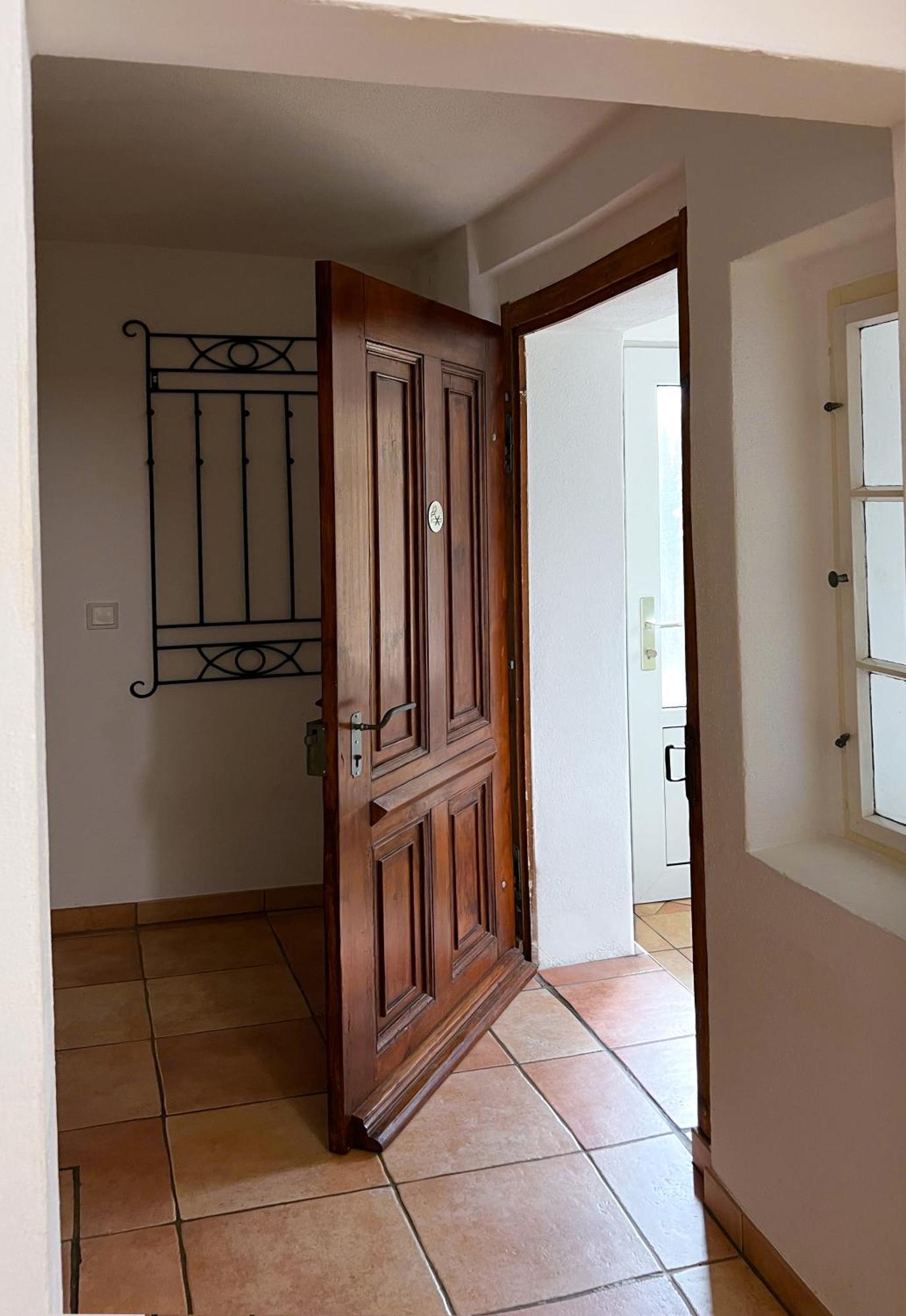 Haus Am Berzdorfer See - 3 Schlafzimmer - Ganzes Haus Zur Alleinnutzung - Terrasse - Hochwertige Ausstattung Gorlitz Bagian luar foto